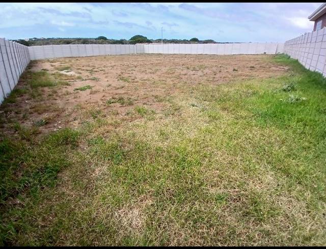 LAND FOR SALE IN STILBAAI-WES
